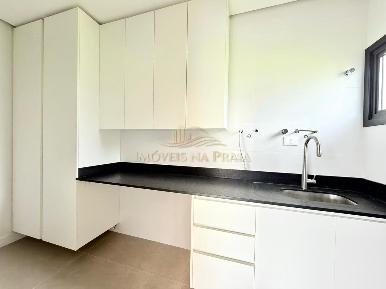 Foto 11 — Casa em Condomínio 4 dormitórios no bairro Sunset