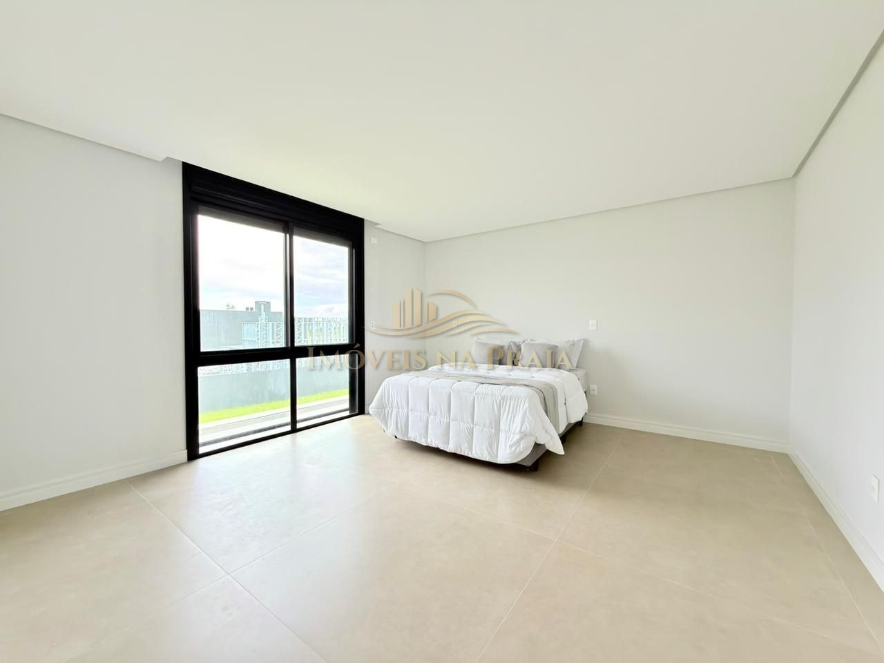 Foto 30 — Casa em Condomínio 4 dormitórios no bairro Sunset