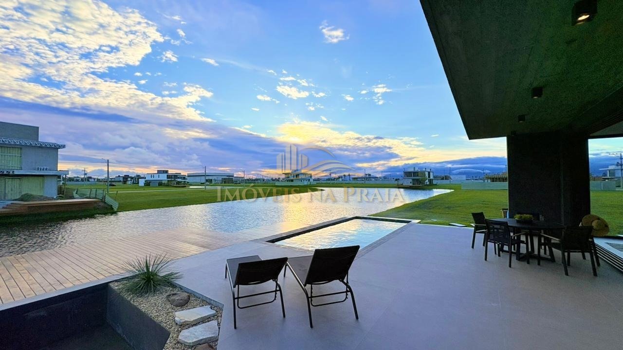 Foto 19 — Casa em Condomínio 6 dormitórios no bairro Amare