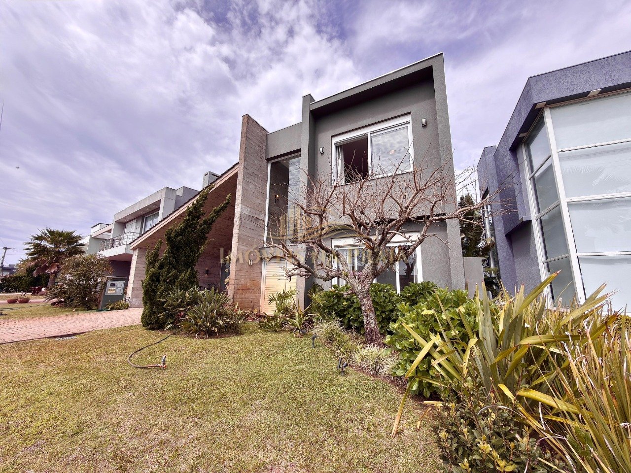 Foto 2 — Casa em Condomínio 4 dormitórios no bairro Riviera Xangri-Lá