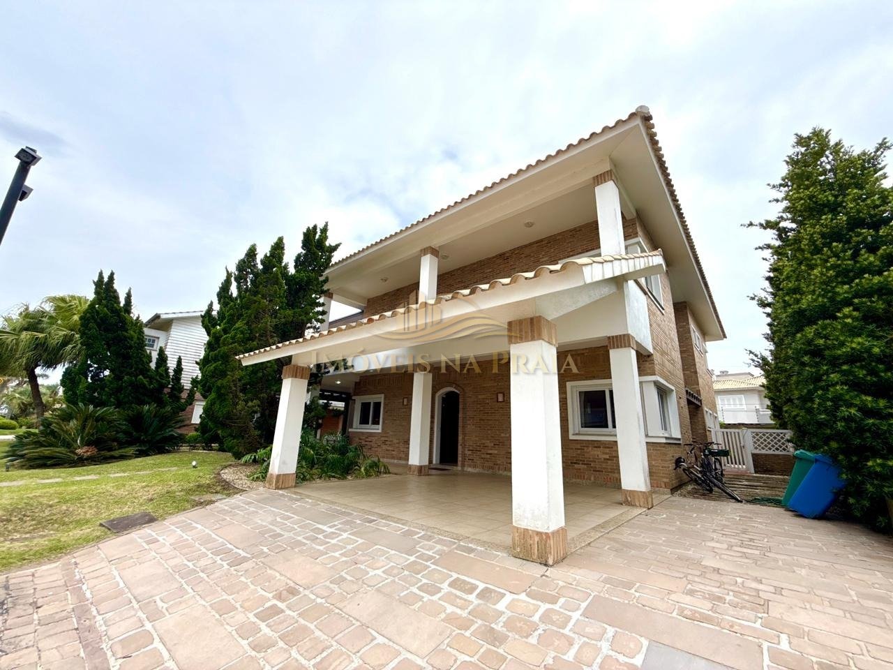 Foto 2 — Casa em Condomínio 6 dormitórios no bairro Las Dunas