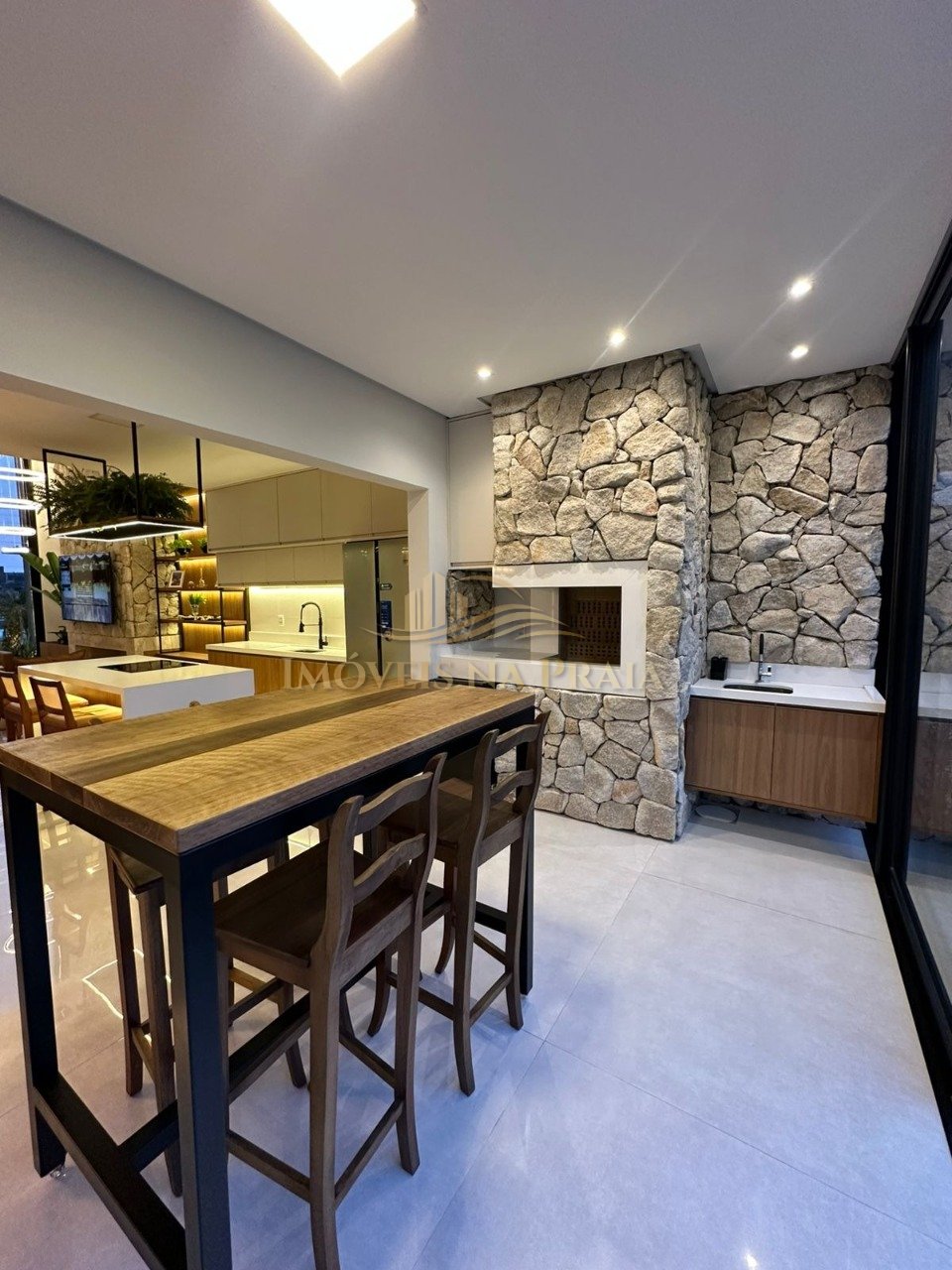 Foto 25 — Casa em Condomínio 4 dormitórios no bairro Sunset