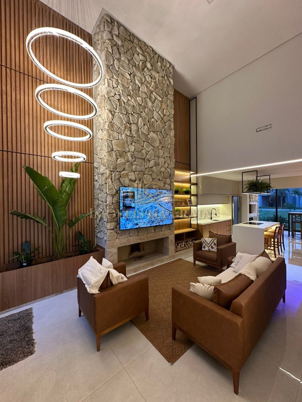 Foto 8 — Casa em Condomínio 4 dormitórios no bairro Sunset