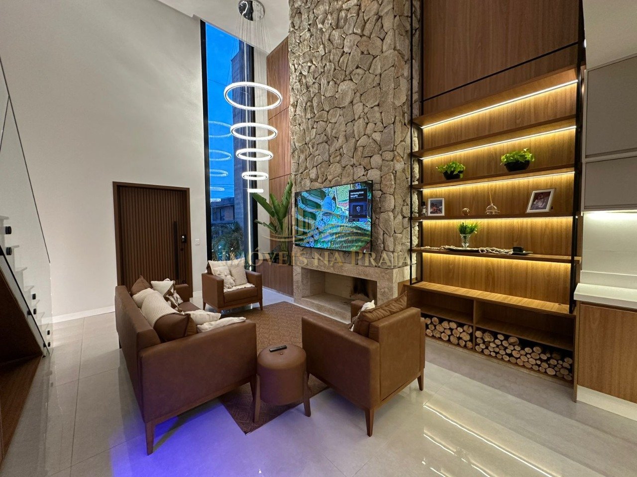 Foto 14 — Casa em Condomínio 4 dormitórios no bairro Sunset