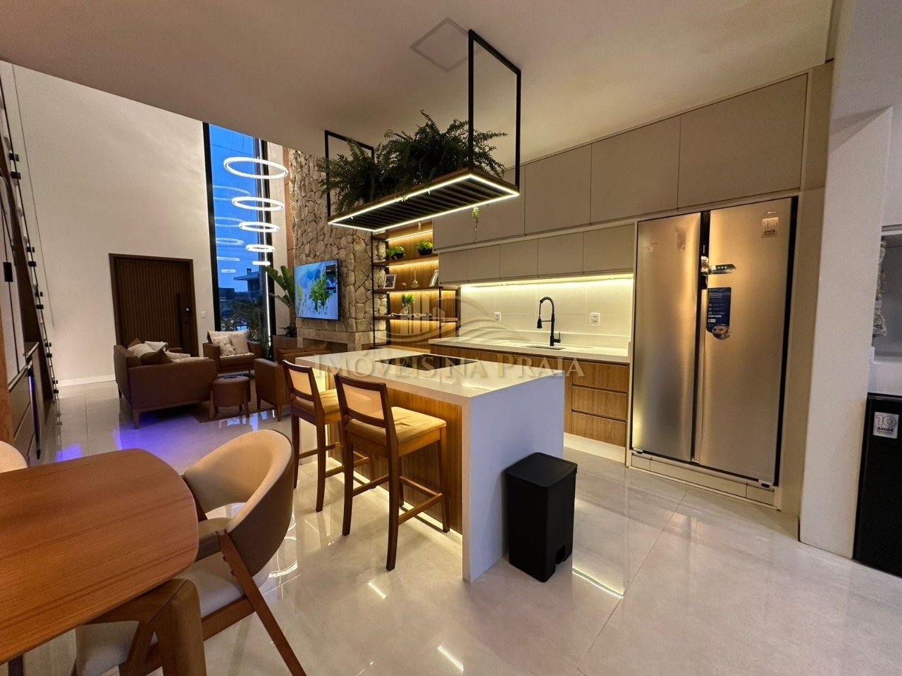 Foto 21 — Casa em Condomínio 4 dormitórios no bairro Sunset