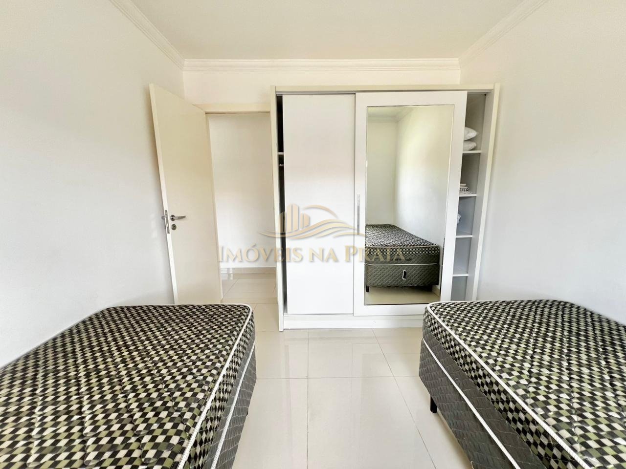 Foto 25 — Casa 5 dormitórios no bairro Noiva do Mar