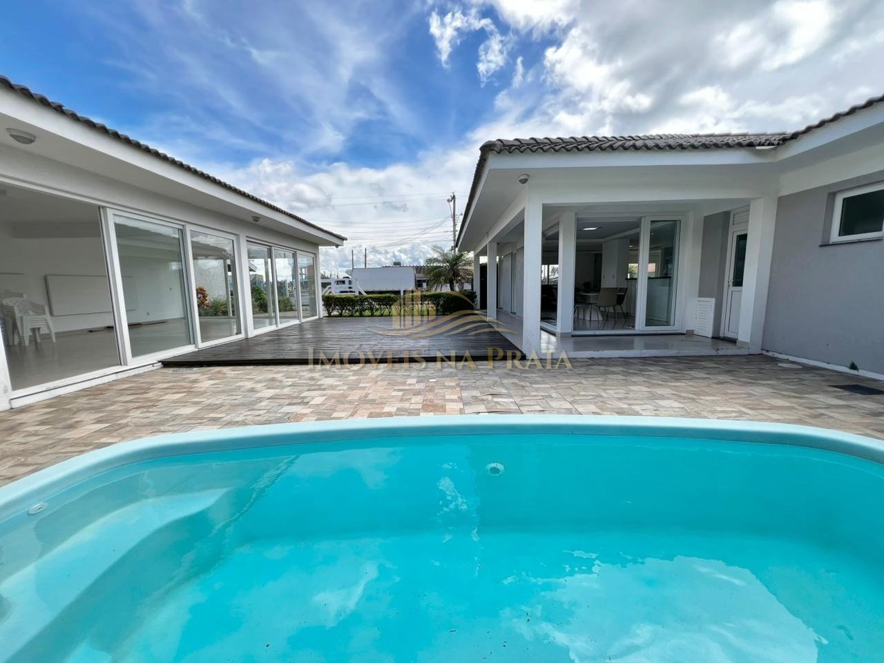 Foto 19 — Casa 5 dormitórios no bairro Noiva do Mar