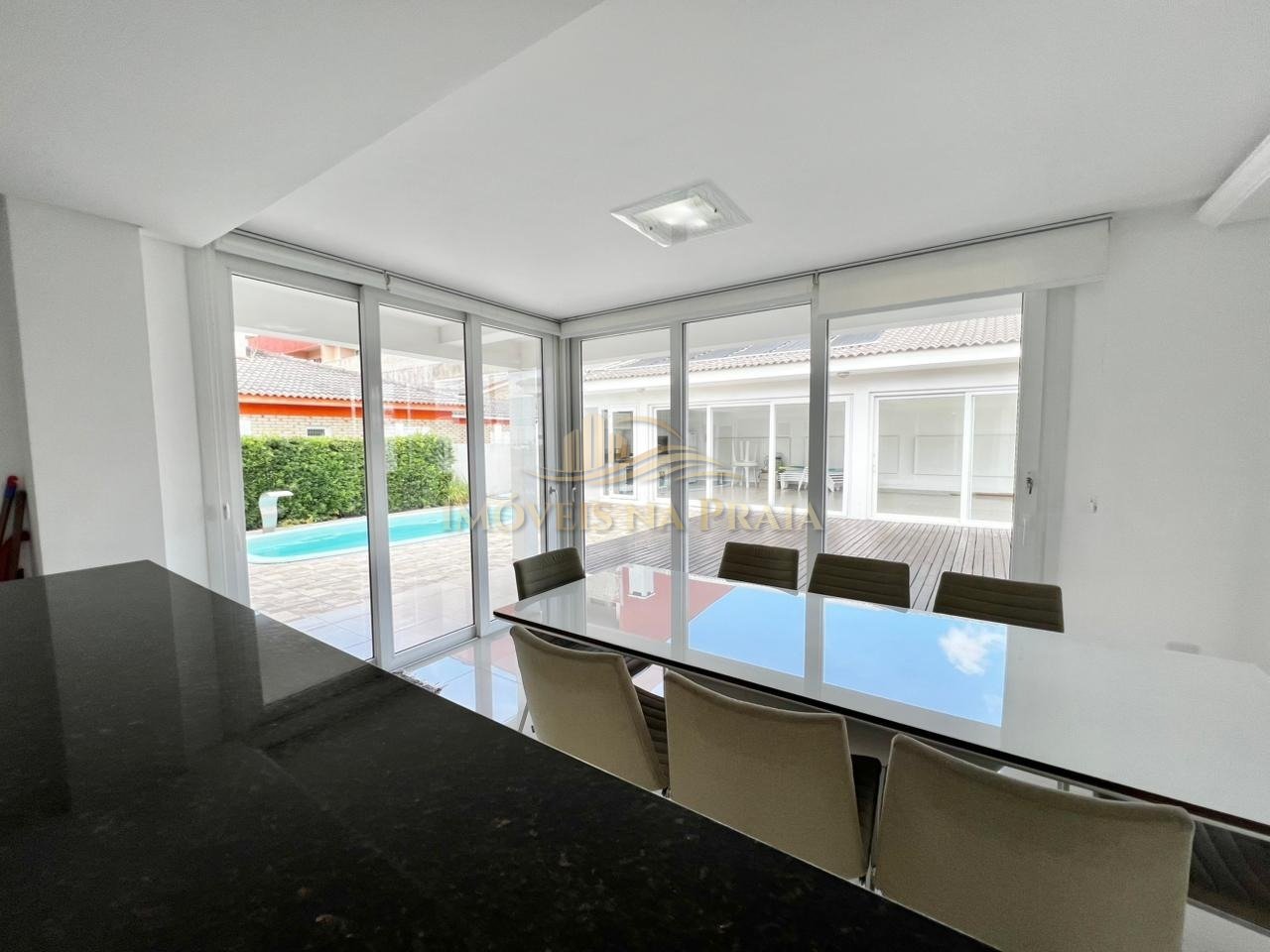 Foto 12 — Casa 5 dormitórios no bairro Noiva do Mar