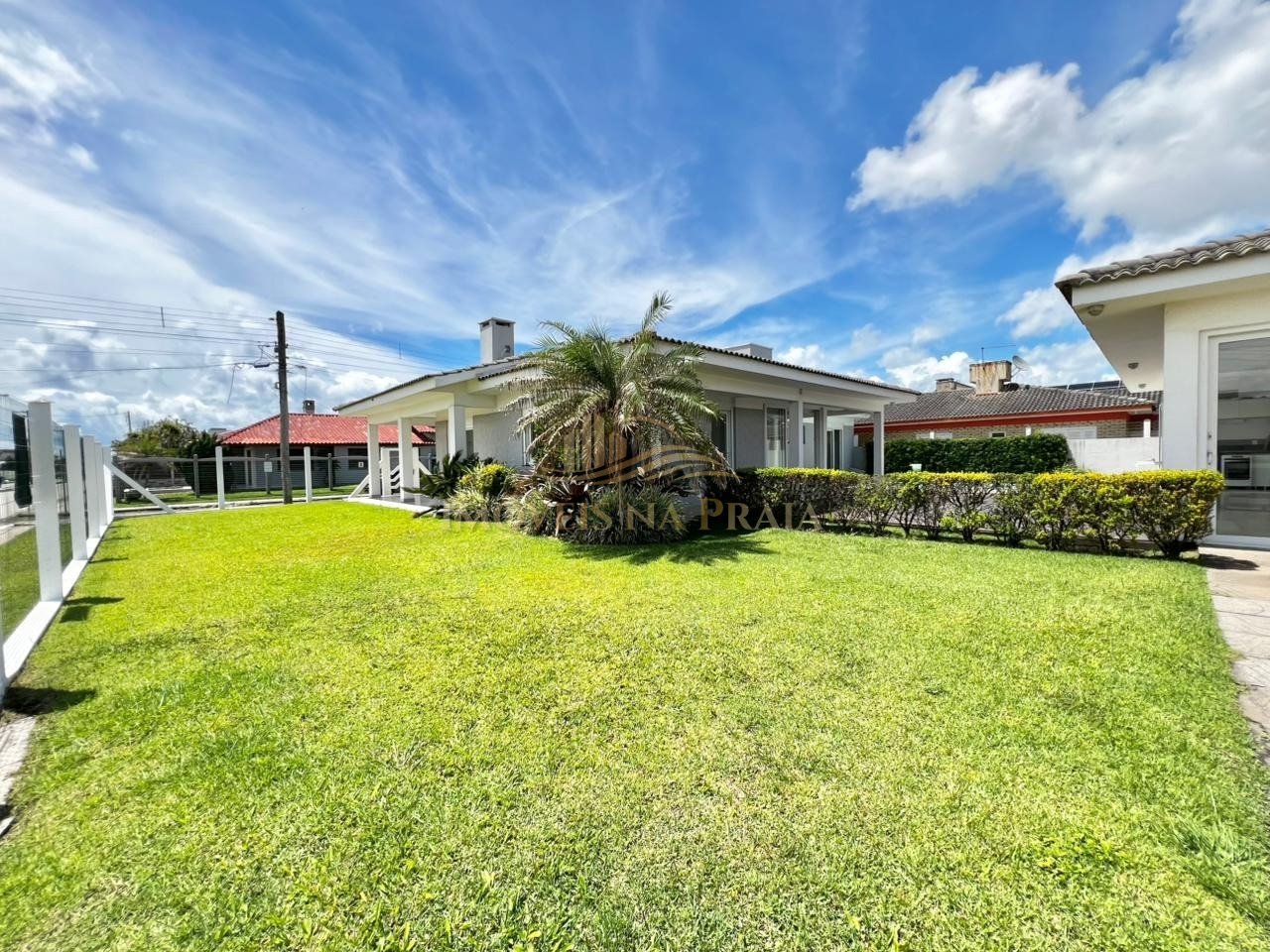 Foto 41 — Casa 5 dormitórios no bairro Noiva do Mar