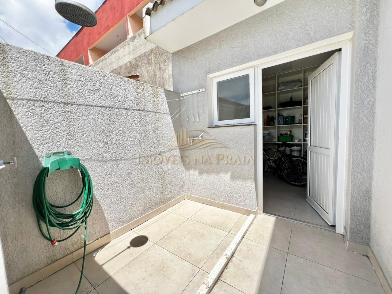 Foto 40 — Casa 5 dormitórios no bairro Noiva do Mar