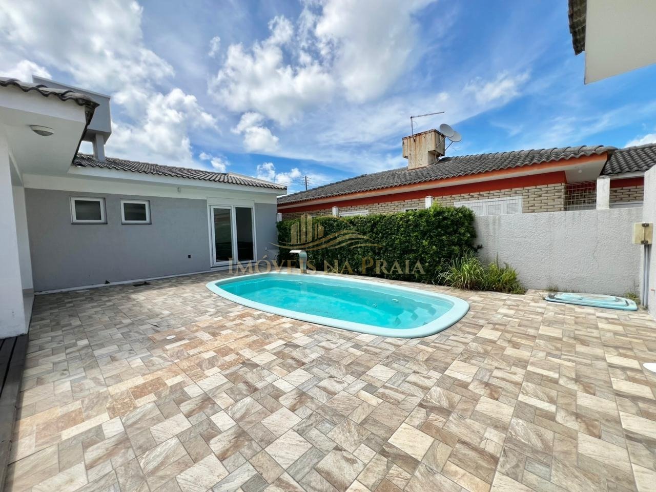 Foto 16 — Casa 5 dormitórios no bairro Noiva do Mar