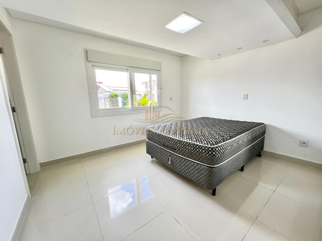 Foto 29 — Casa 5 dormitórios no bairro Noiva do Mar