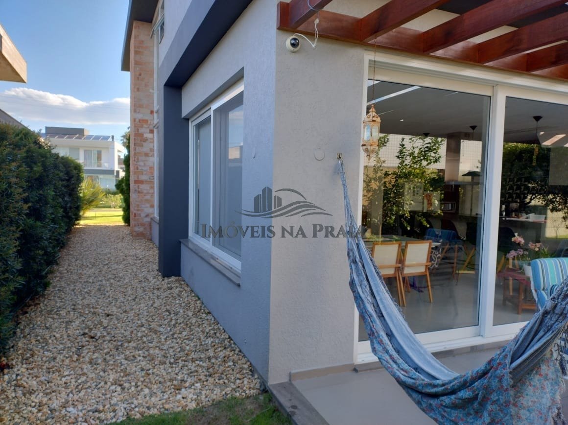 Foto 19 — Casa em Condomínio 4 dormitórios no bairro Villaggio Atlântida