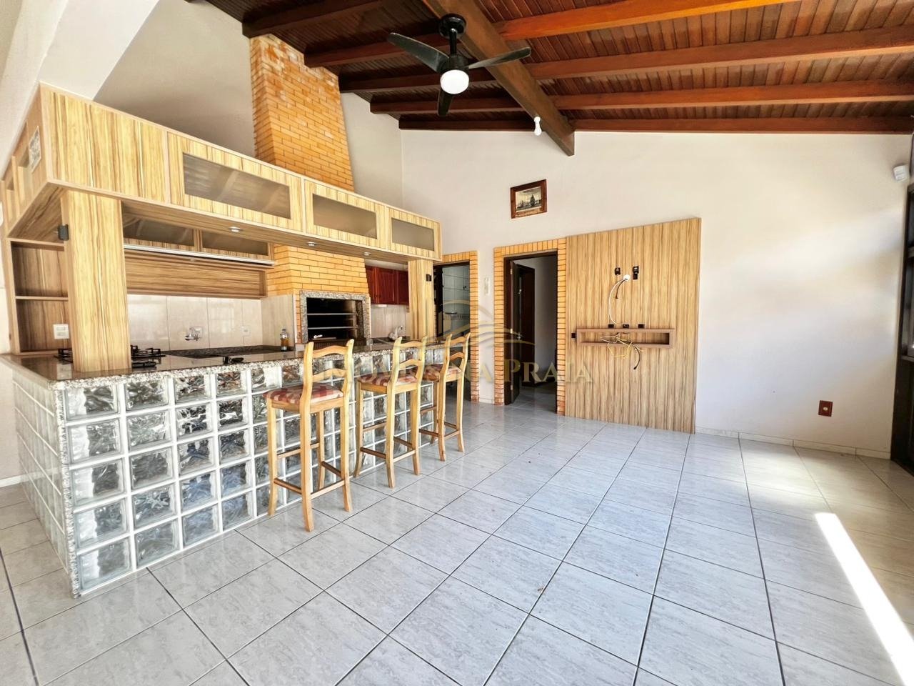 Foto 23 — Casa 4 dormitórios no bairro Rainha do Mar