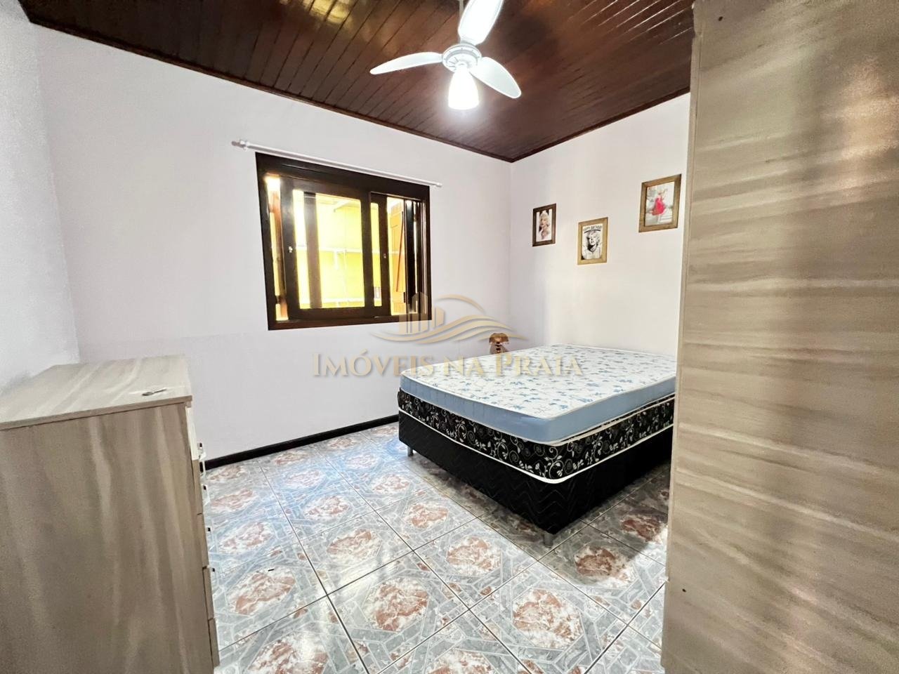 Foto 3 — Casa 4 dormitórios no bairro Rainha do Mar