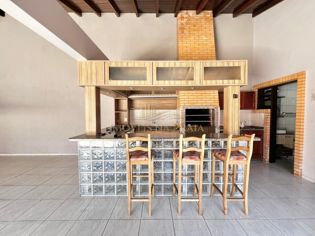 Foto 6 — Casa 4 dormitórios no bairro Rainha do Mar