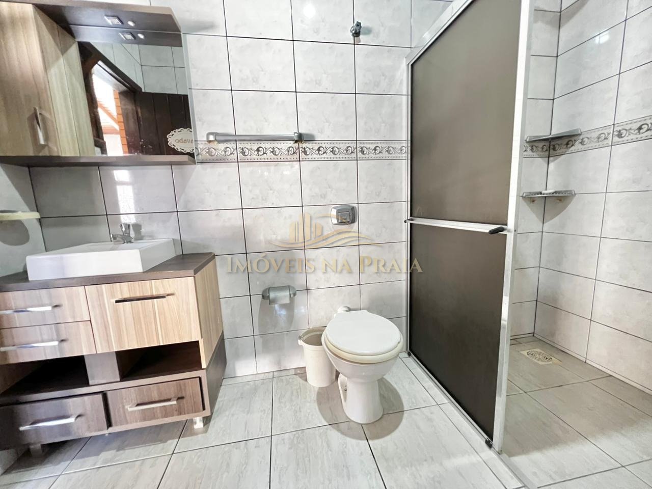 Foto 8 — Casa 4 dormitórios no bairro Rainha do Mar