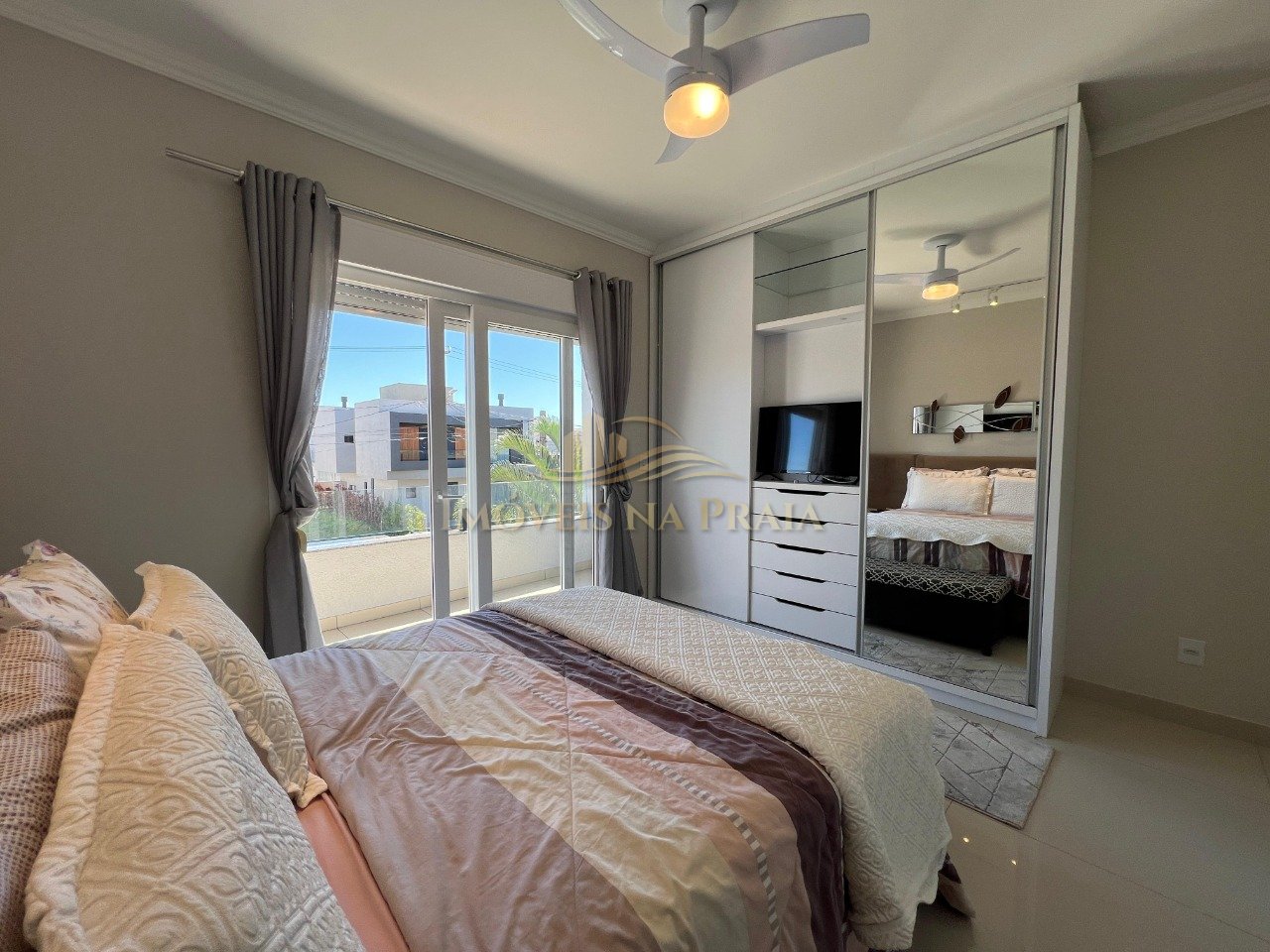 Foto 26 — Sobrado 4 suítes, mobiliado, meio quadra.