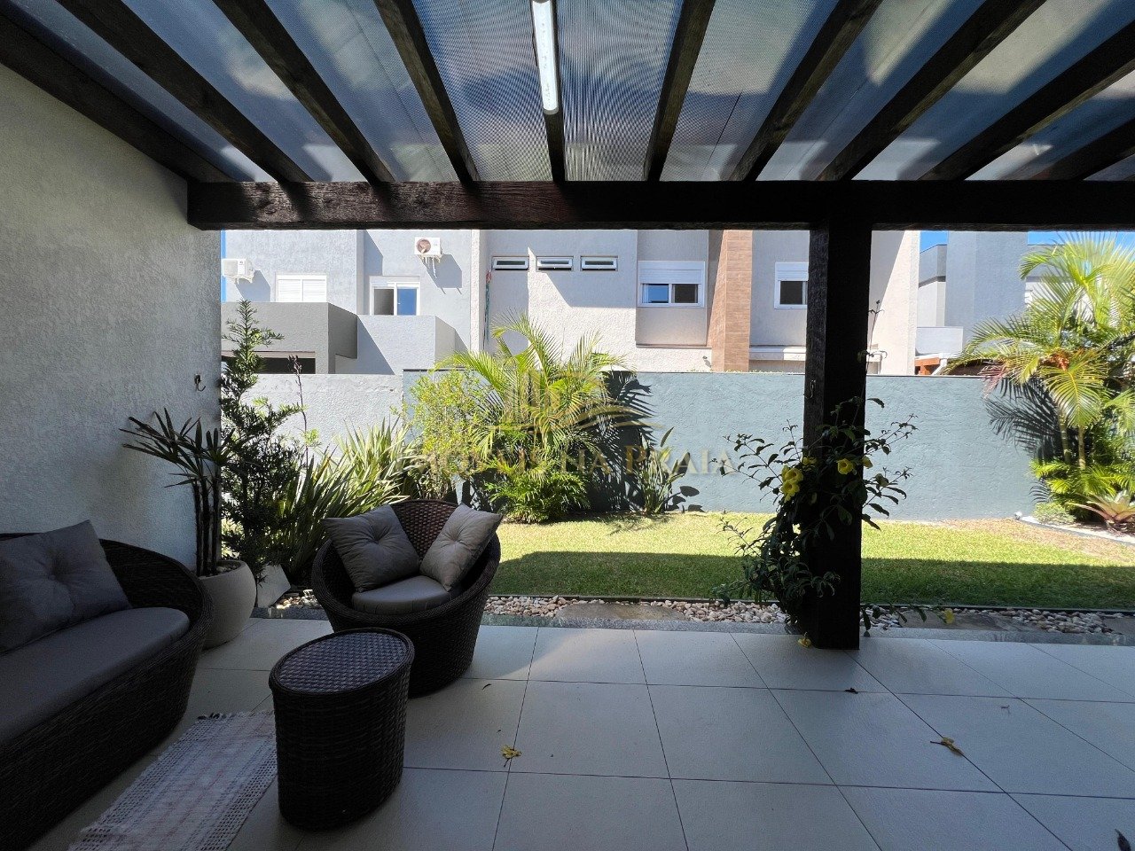 Foto 11 — Sobrado 4 suítes, mobiliado, meio quadra.