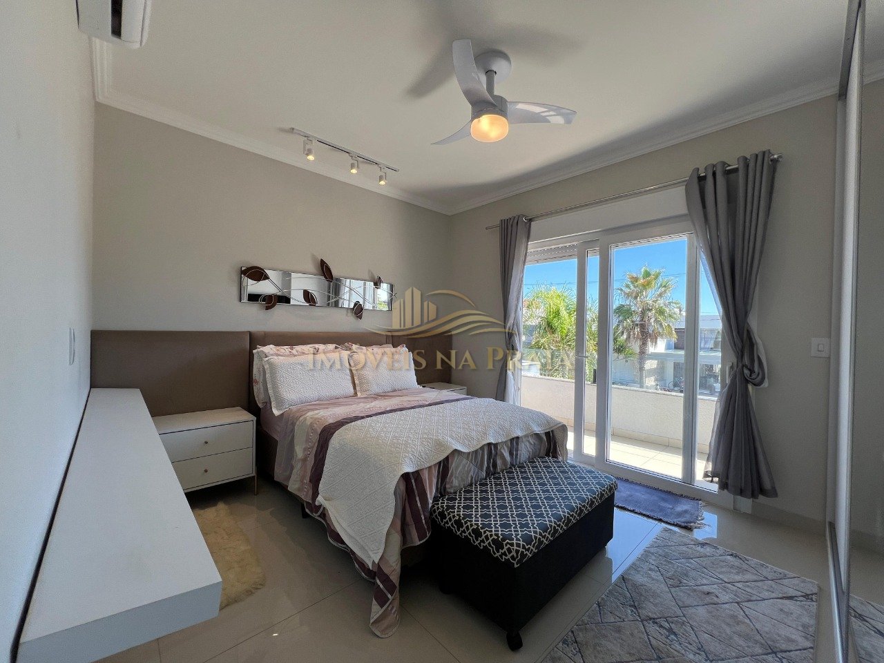 Foto 21 — Sobrado 4 suítes, mobiliado, meio quadra.