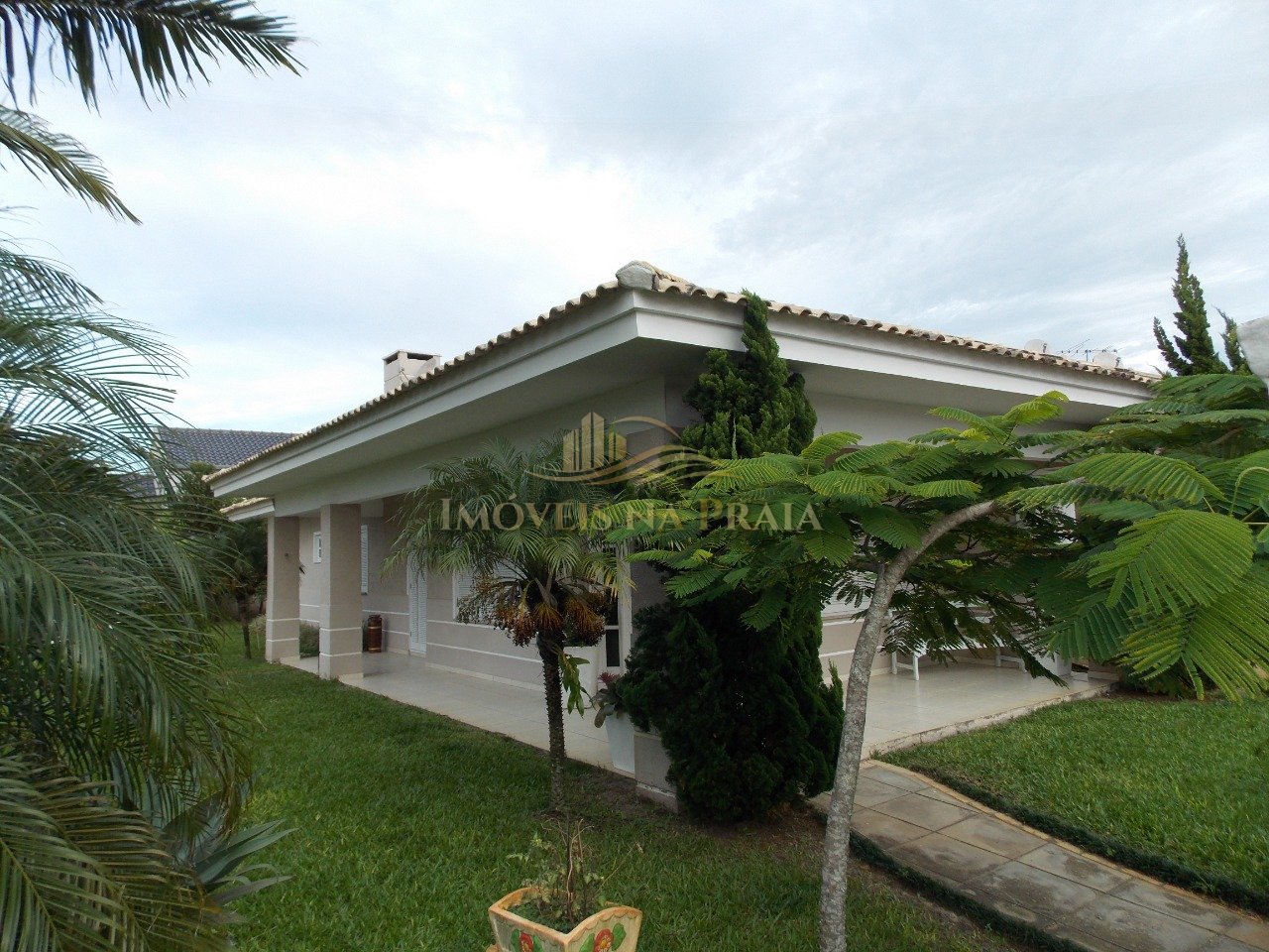 Foto 4 — Casa 4 dormitórios no bairro Atlântida