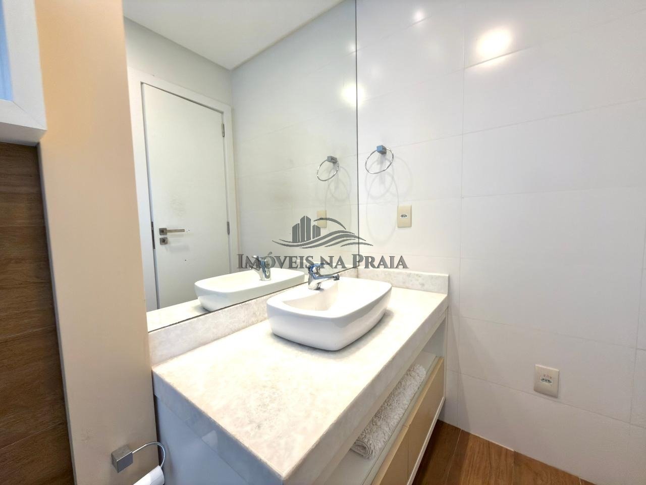 Foto 9 — Casa em Condomínio 5 dormitórios no bairro Atlântida Lagos Park