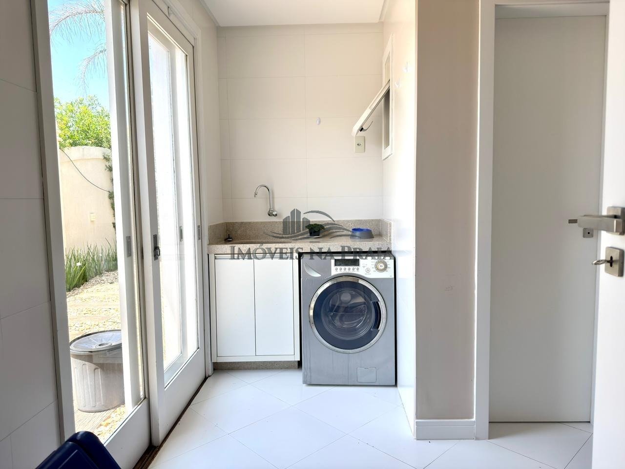 Foto 6 — Casa em Condomínio 5 dormitórios no bairro Atlântida Lagos Park