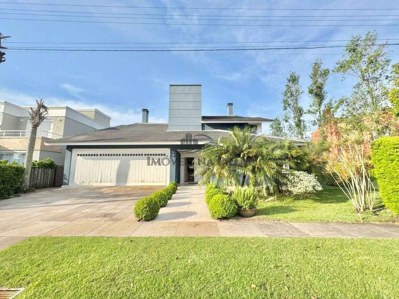 Casa em Condomínio 5 Dormitório(s) Bairro Atlântid