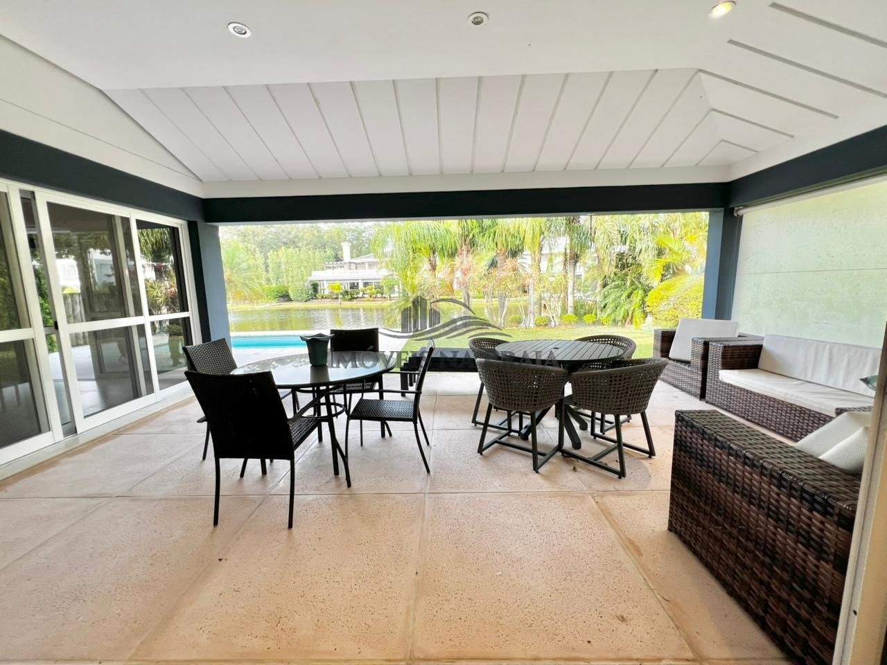 Foto 32 — Casa em Condomínio 5 Dormitório(s) Bairro Atlântid