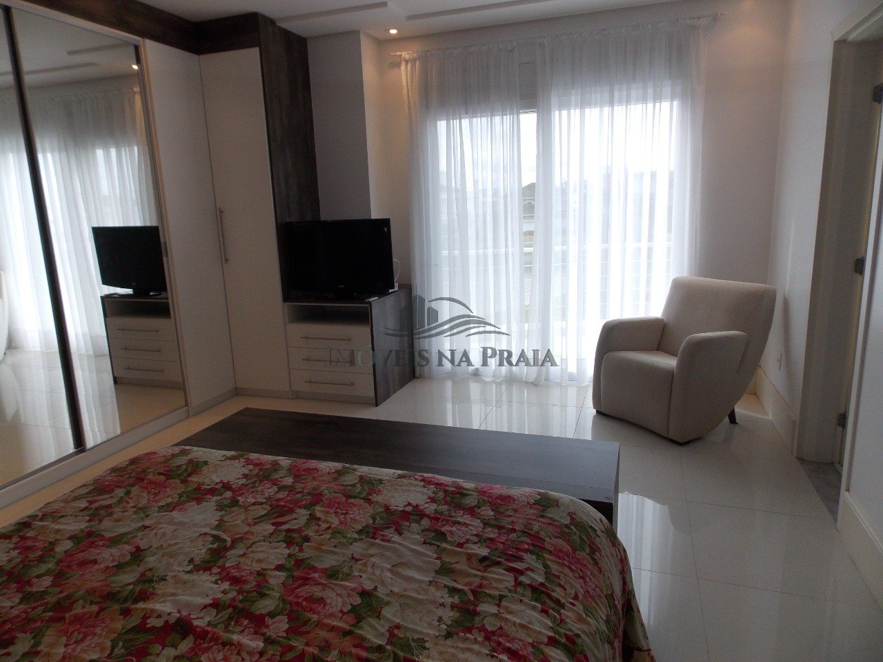 Foto 34 — Casa em Condomínio 6 Dormitório(s) Bairro Bosques