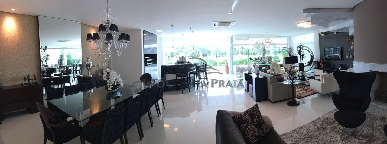 Foto 2 — Casa em Condomínio 6 Dormitório(s) Bairro Bosques