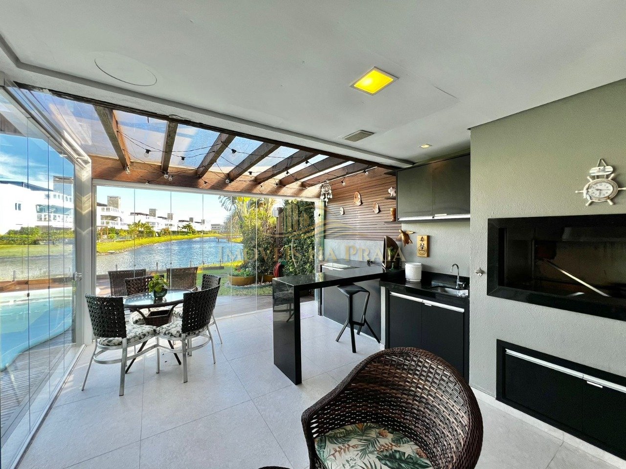 Foto 11 — Casa em Condomínio 4 dormitórios no bairro Rossi Atlântida