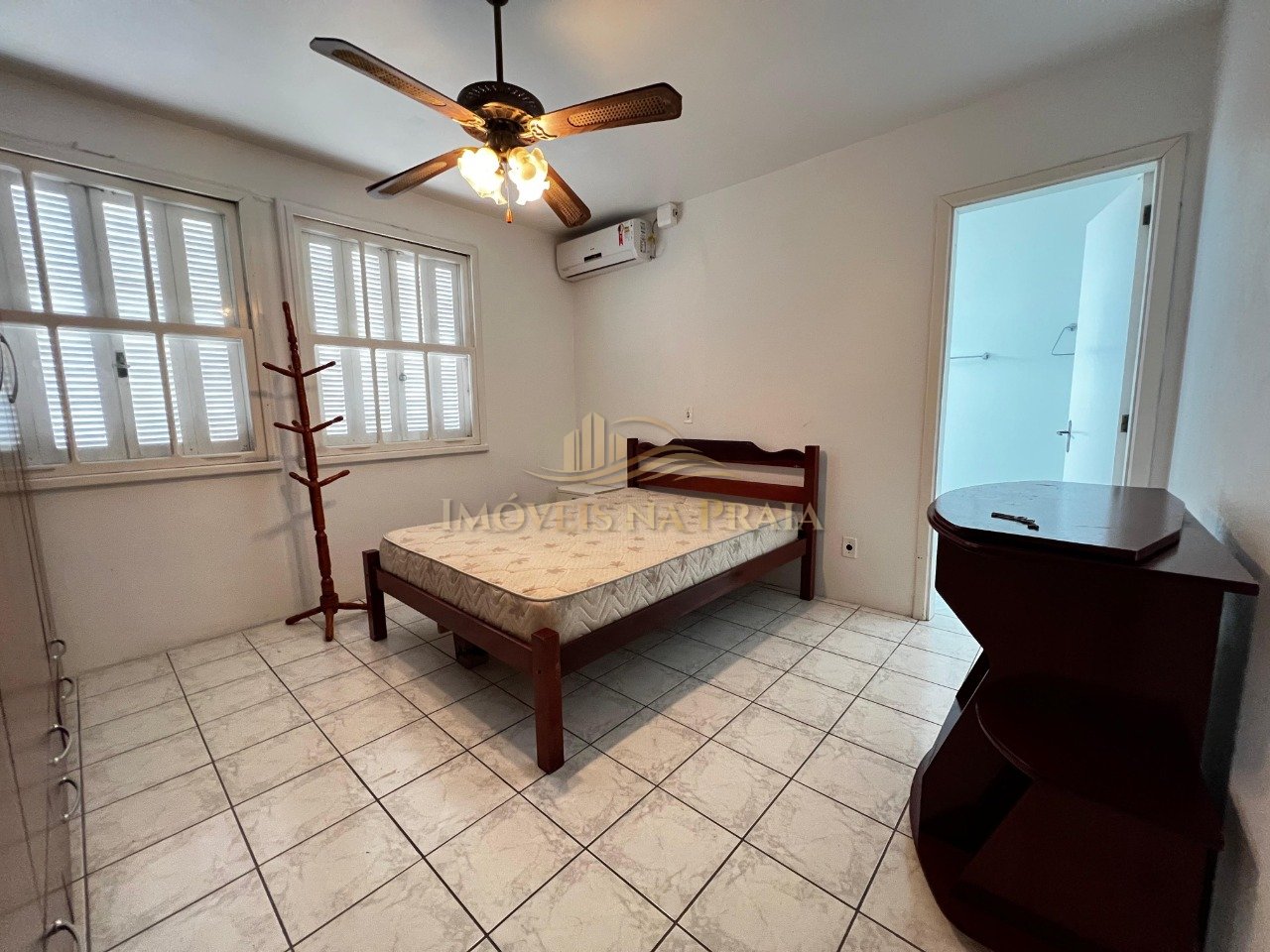 Foto 9 — Casa 5 Dormitório(s) Bairro Maristela