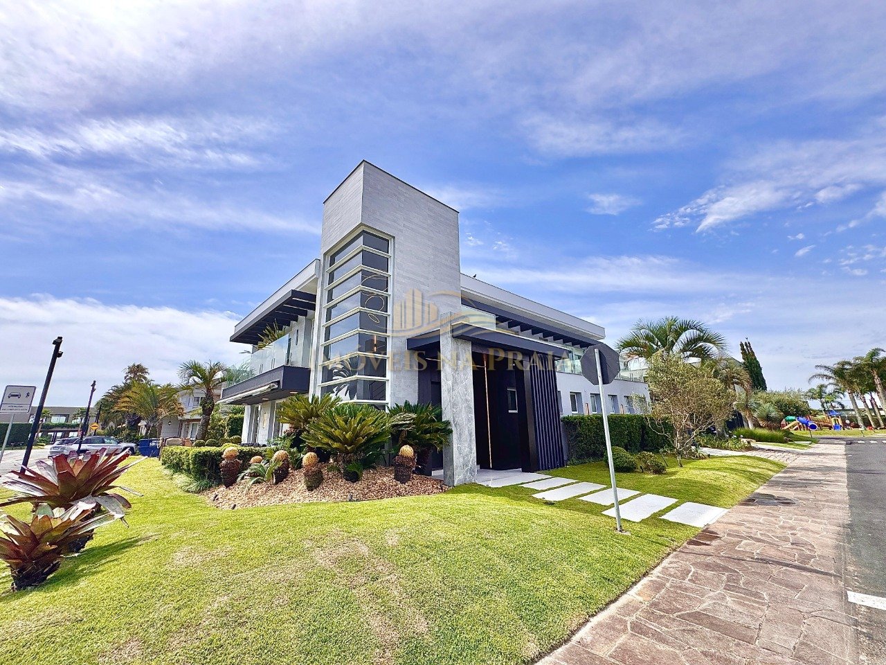 Foto 2 — Casa em Condomínio no Las Dunas.