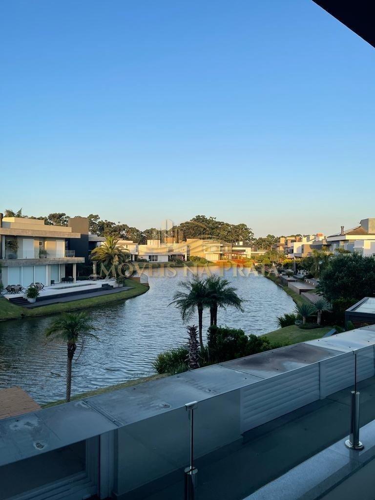 Foto 3 — Casa em Condomínio 4 dormitórios no bairro Malibu Beach Residence