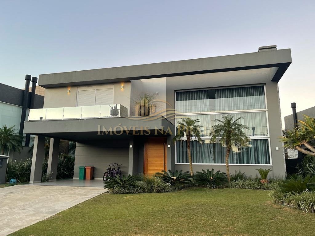 Casa em Condomínio 4 dormitórios no bairro Malibu Beach Residence