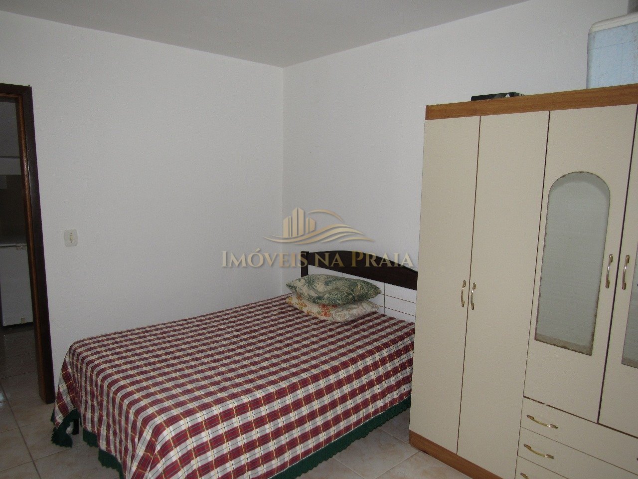 Foto 5 — Casa 4 dormitórios no bairro Centro