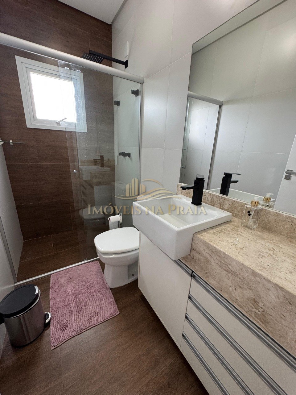 Foto 18 — Casa em Condomínio 4 Dormitório(s) Bairro Las Palm