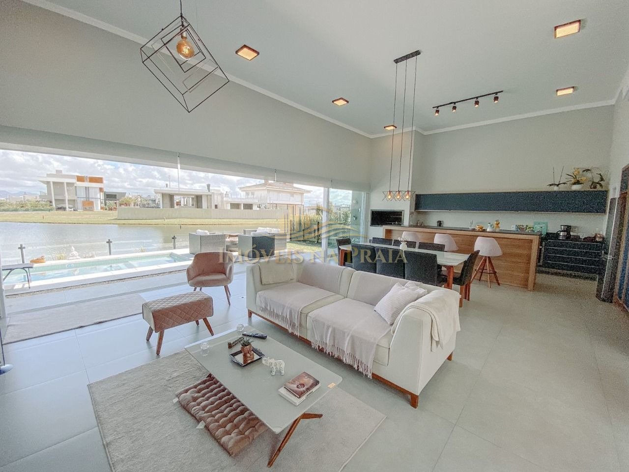 Foto 19 — Casa em Condomínio 3 Dormitório(s) Bairro Riviera