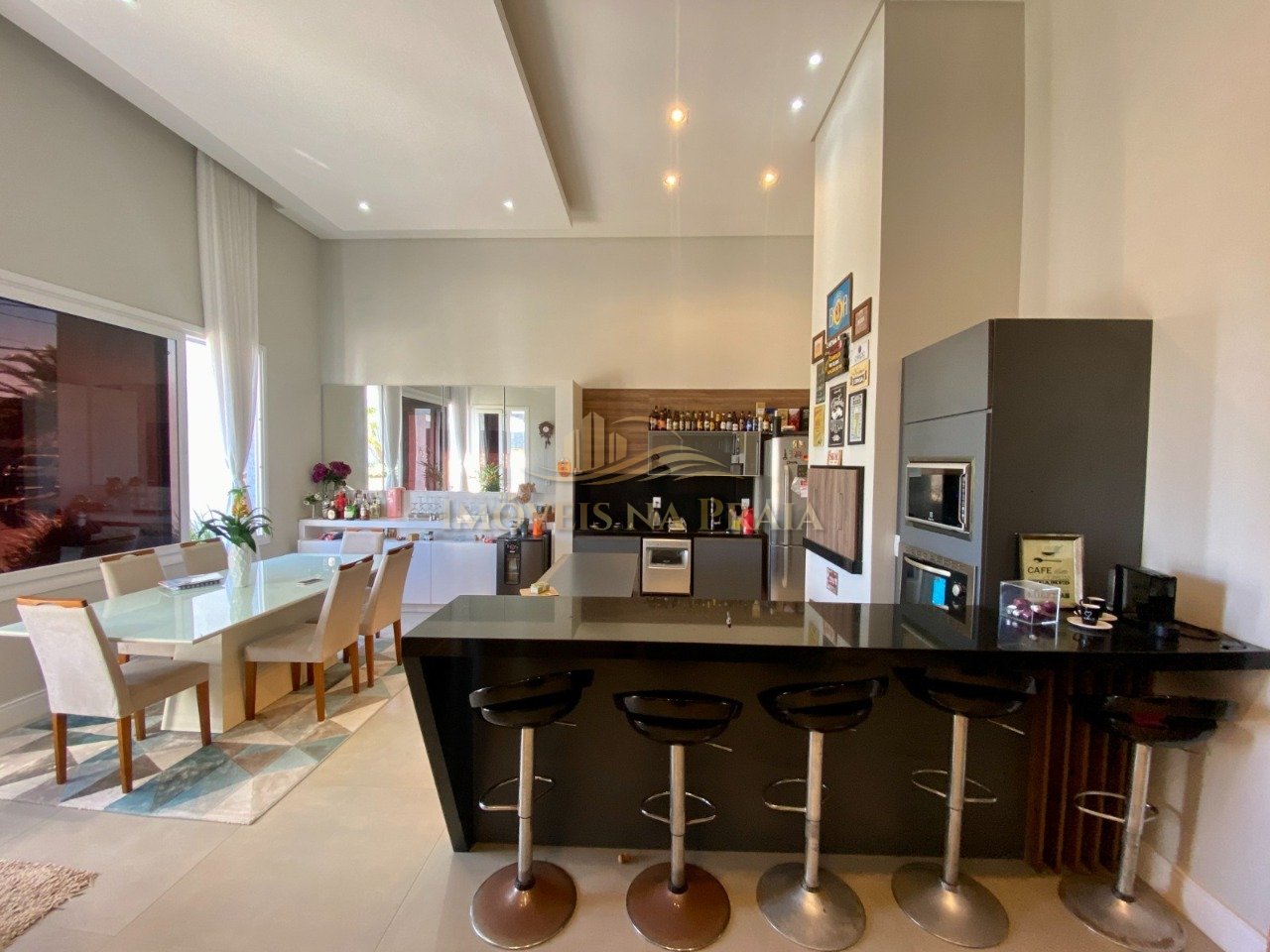 Foto 13 — Casa em Condomínio 4 Dormitório(s) Bairro Las Palm