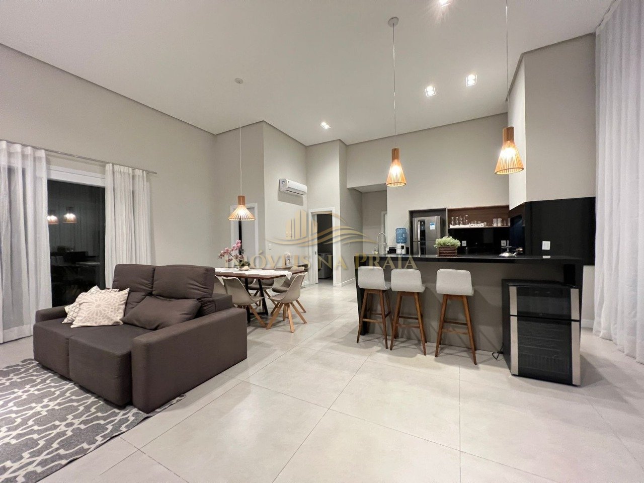 Foto 4 — Casa em Condomínio 4 Dormitório(s) Bairro Quintas