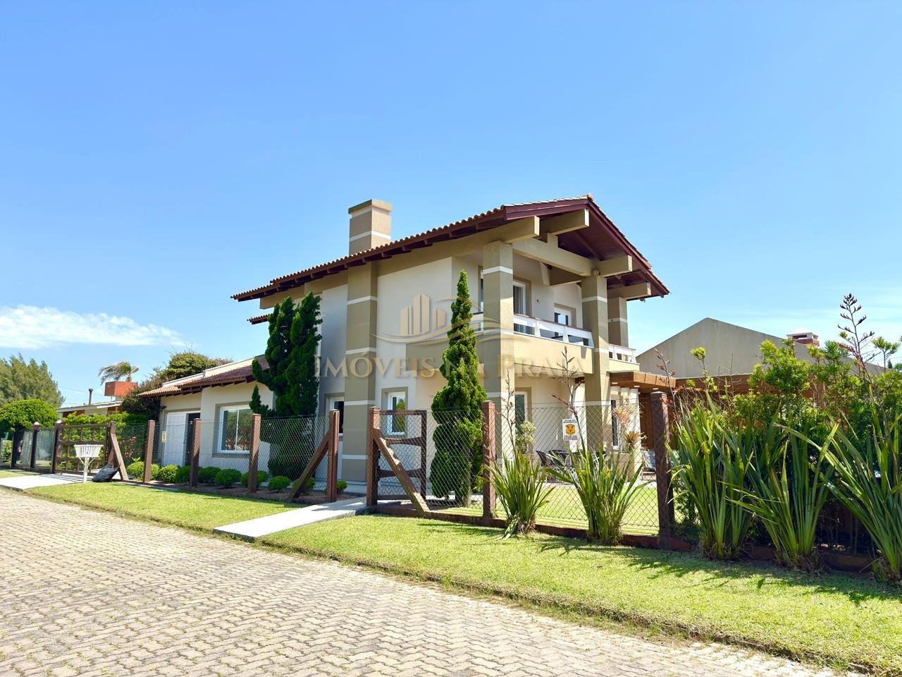 Foto 3 — Casa 4 dormitórios no bairro Centro