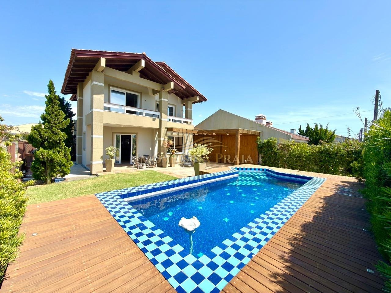 Foto 9 — Casa 4 dormitórios no bairro Centro