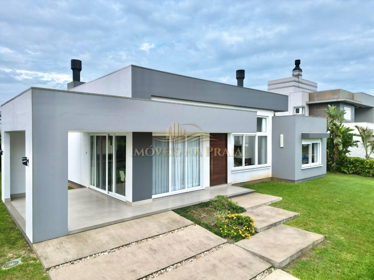 Casa em Condomínio 4 dormitórios no bairro Lagoa do Passo Village Park