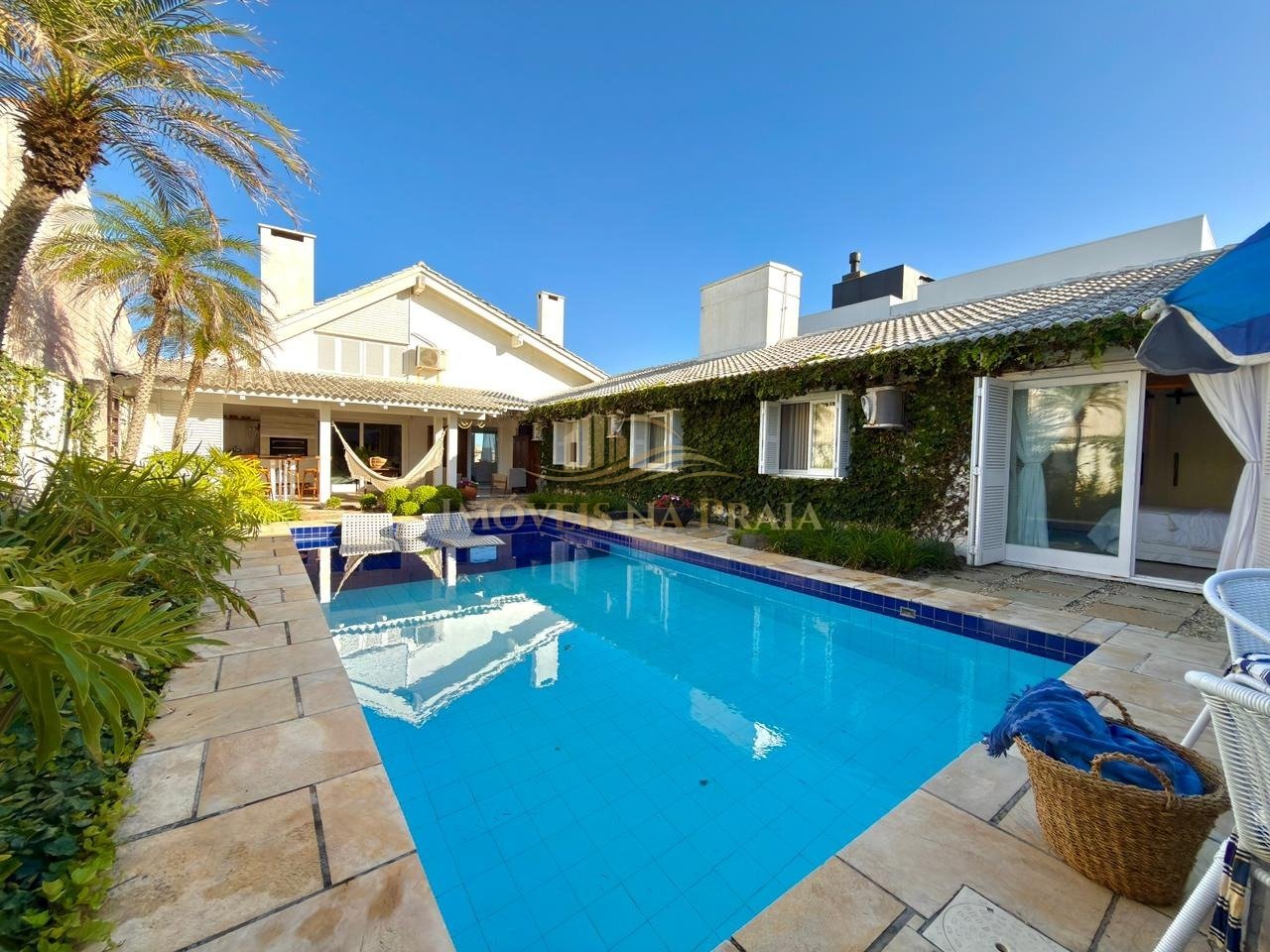 Foto 16 — Casa 5 dormitórios no bairro Atlântida