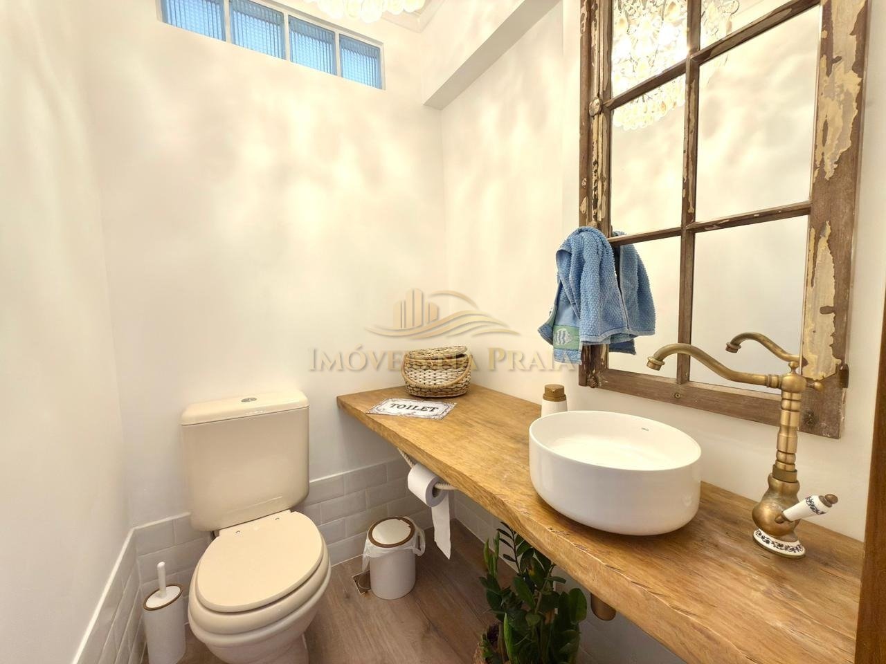 Foto 4 — Casa 5 dormitórios no bairro Atlântida