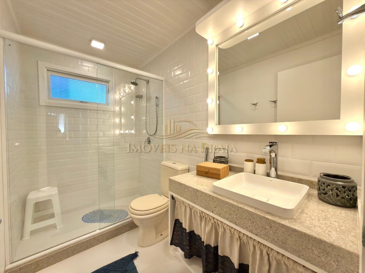 Foto 12 — Casa 5 dormitórios no bairro Atlântida