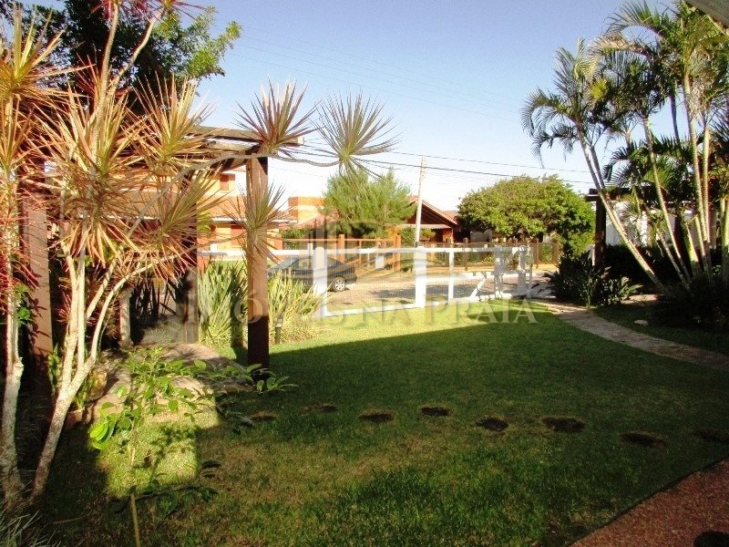 Foto 3 — Casa 3 dormitórios no bairro Atlântida