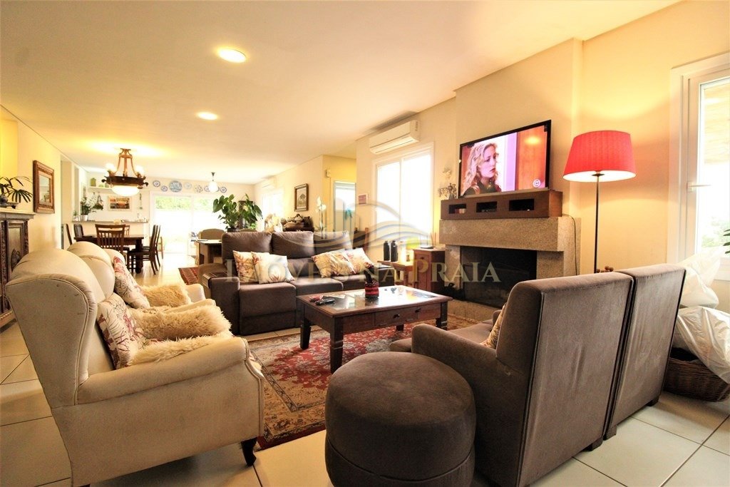 Foto 13 — Casa em Condomínio 4 Dormitório(s) Bairro Green Vi