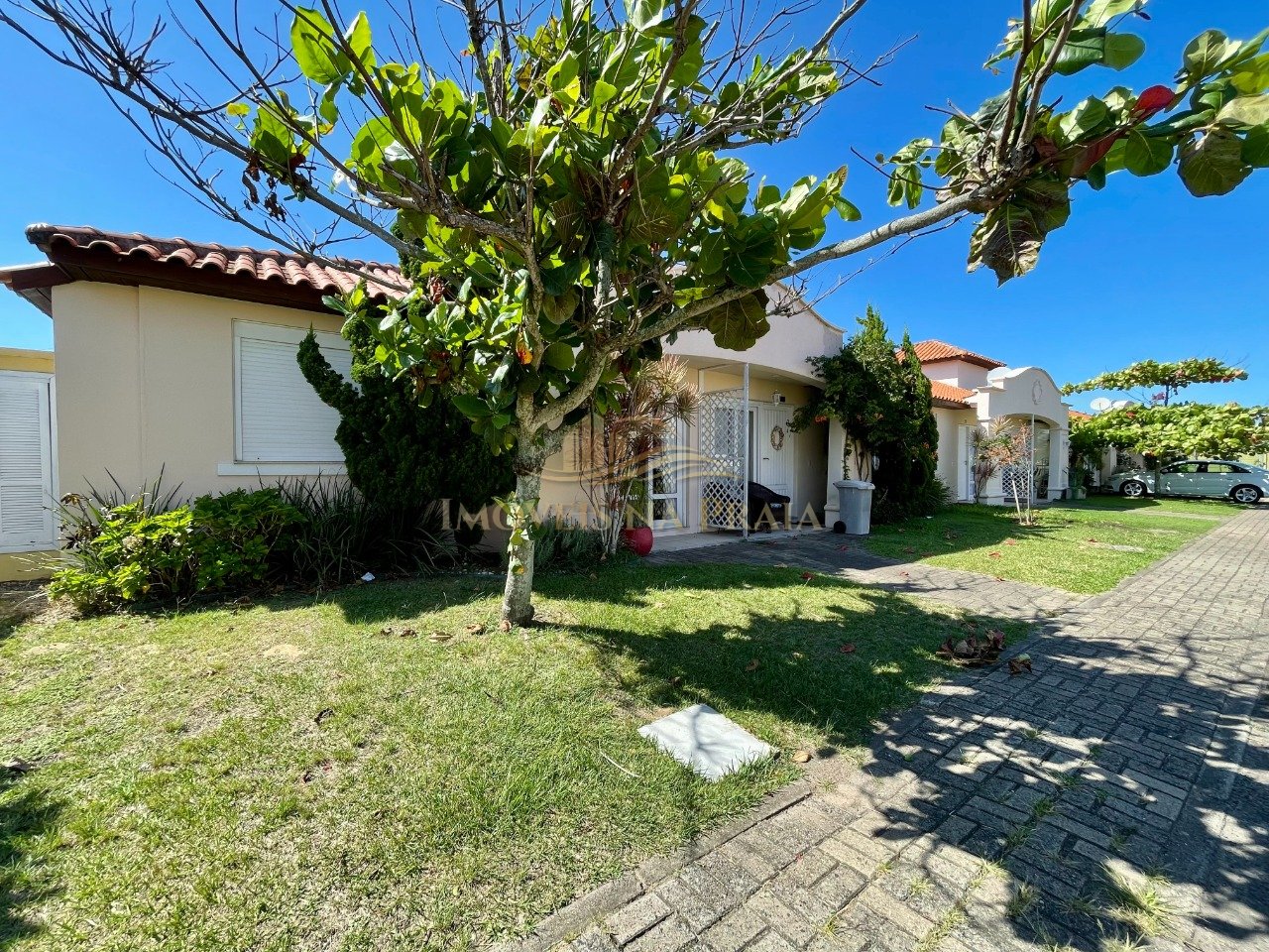 Casa em Condomínio 3 dormitórios no bairro Casa Hermosa